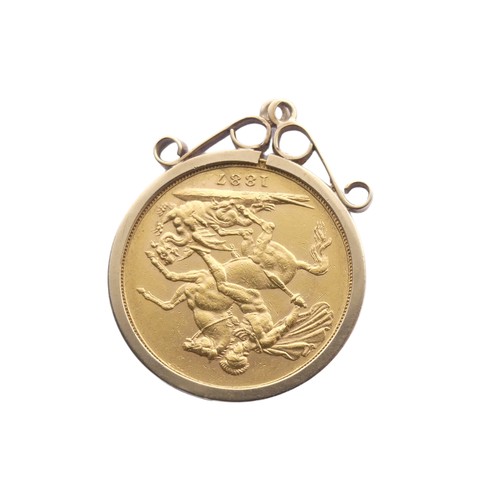 760 - A Victorian gold Sovereign, dated 1887, Melbourne mint mark, in 9ct gold pendant mount, total weight... 