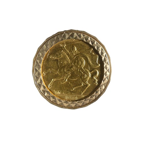 762 - An Elizabeth II Isle of Man Half Sovereign, produced by the Pobjoy Mint, dated, 1974, in 9ct gold ri... 