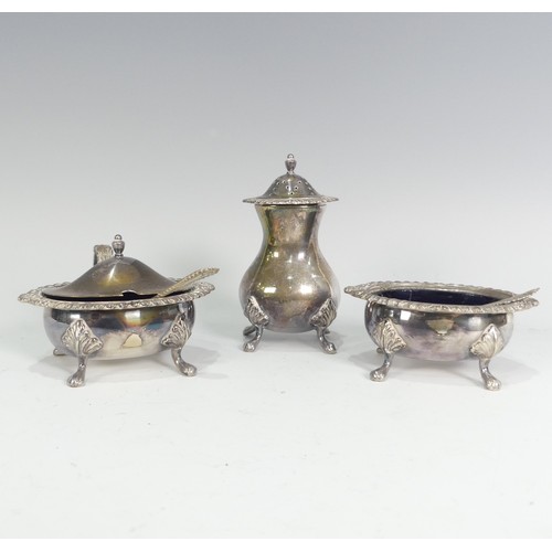 199 - An Elizabeth II silver three piece Cruet Set, by William Bush & Son Ltd., hallmarked Sheffield, ... 