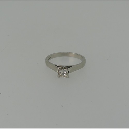 313 - A single stone diamond Ring, the princess cut stone approx. 0.4ct, four claw set in platinum, Size M... 