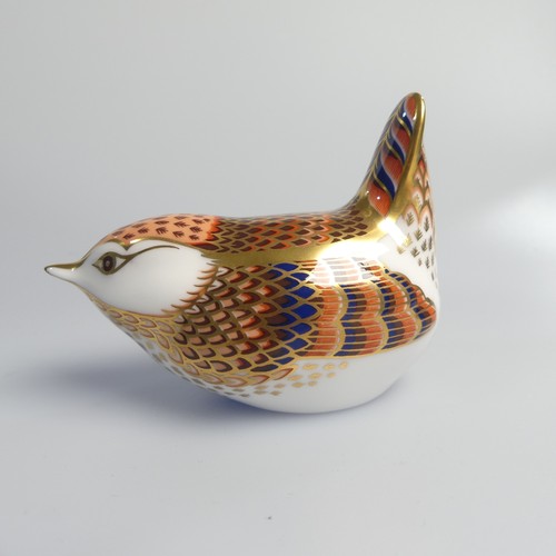 122 - A small quantity of Royal Crown Derby Paperweights, to comprise Derby Wren, silver stopper, boxed, D... 