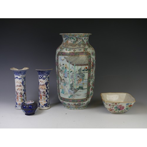 250 - A large quantity of damaged Chinese and Japanese porcelain, comprising Vases, miniature Kutani Tea s... 