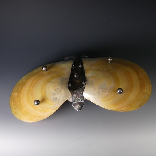 16 - An early 20thC Chinese export silver and mother of pearl 'butterfly' Dish, the shell forming the win... 