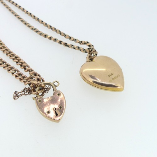 277 - A 9ct gold heart shaped hinged Locket, the front engraved with initials, 20mm wide, on a 9ct gold ch... 