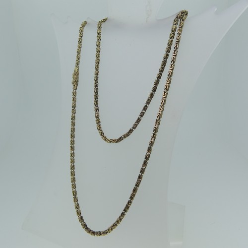 163 - A 9ct gold fancy link Chain, with London import marks for 1977, 2.85mm wide, 73cm long, 31.8g.... 