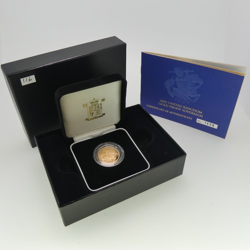 335 - A cased Elizabeth II gold proof Sovereign, dated 2005, with Timothy Noad portrayal of St. George and... 