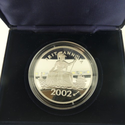 336 - A Westminster Mint 'Duke of Wellington 5oz silver proof Medal', dated 2002, cased with certificate.... 