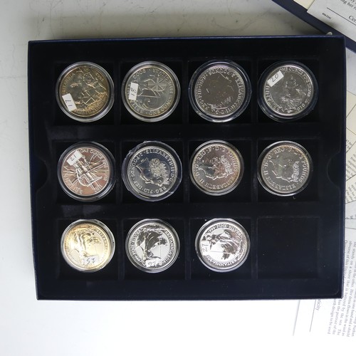 346 - A collection of twenty three Britannia '999 fine silver' one ounce Coins, each in perspex cases, som... 