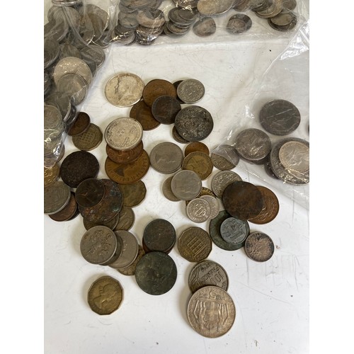 330 - A quantity of pre-1920 silver Coins, mostly UK, some European, approx total weight 10.4ozt., togethe... 