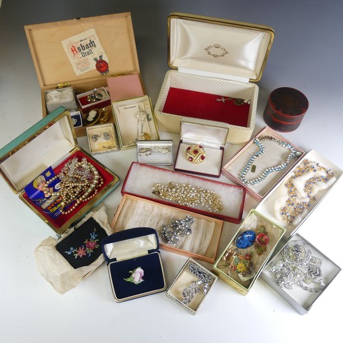 228 - A quantity of Costume Jewellery, including silver cufflinks, chains, charm bracelet, rings, small ci... 