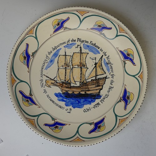 70 - A Honiton Pottery commemorative Charger, celebrating 350th anniversary of the departure of the Mayfl... 