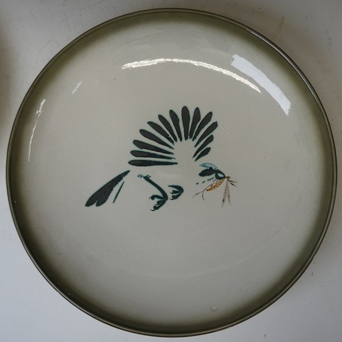 70 - A Honiton Pottery commemorative Charger, celebrating 350th anniversary of the departure of the Mayfl... 