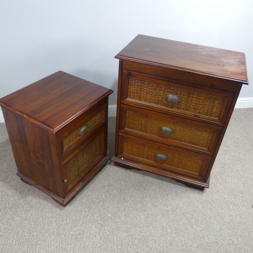 240 - A Vintage mahogany Chest of Drawers, with shell handles, W 68 cm x H 84 cm x D 40 cm, together with ... 