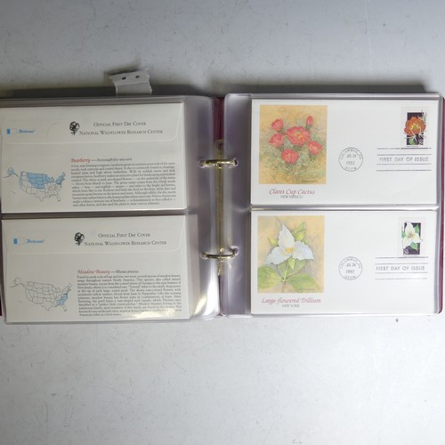 549 - A collection of World Wildlife Covers and Stamps, in six albums (6)