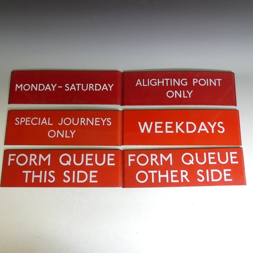 622 - London Transport; a collection of of London Transport bus stop enamel G-PLATES, all are E3-size and ... 