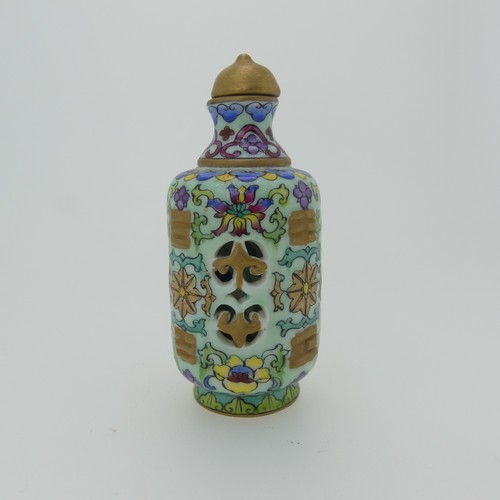 101 - A Chinese porcelain Snuff Bottle, depicting iron red Dragons on green ground, character mark to base... 