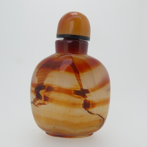 103 - A Chinese macaroni agate Snuff Bottle, H 7.5cm, together with another Chinese agate Snuff Bottle, wi... 