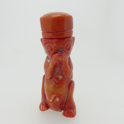 104 - A Chinese rose quartz Snuff Bottle, carved in reflief with flora and fauna, H 9cm, together with an ... 