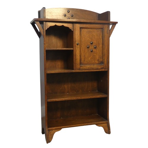 406 - An Arts and Crafts oak Bookcase with cupboard, in the manner of Liberty, W 67 cm x H 104 cm x D 25 c... 