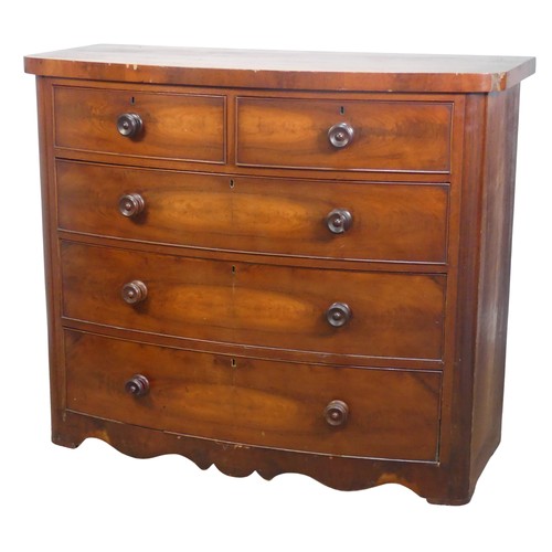 426 - A Victorian mahogany bow-front Chest of drawers, with shaped apron and feet, W 124 cm x H 103.5 cm x... 