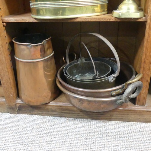 421 - A large 19thC brass Watering Can, with lined inside, together with two heavy copper Jam Pans, a pair... 