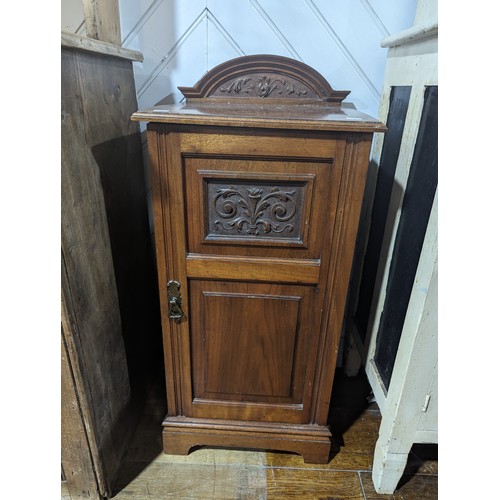 453 - An Antique mahogany pot Cupboard, with carved panel, W 39.5 cm x H 80 cm x D 34 cm.