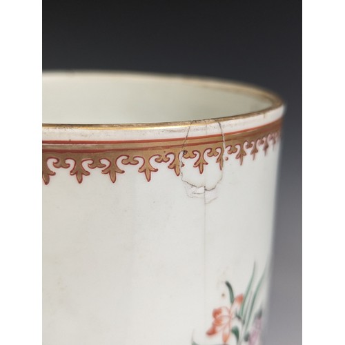 45 - A large Samson armorial porcelain Mug, decorated in the Chinese export style, with colourful enamels... 