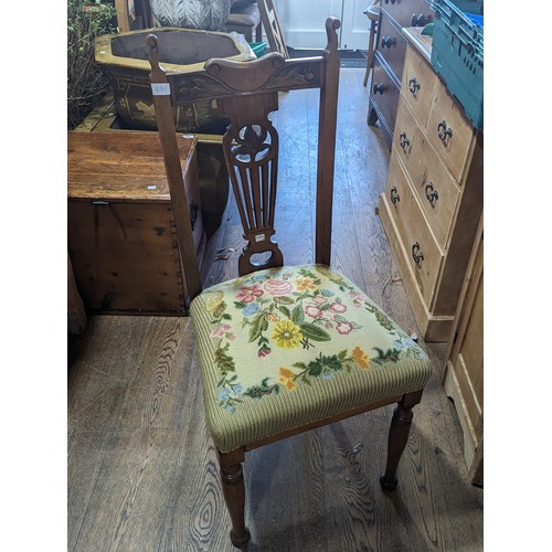 491 - An Edwardian inlaid mahogany tub Chair, W 58 cm x H 75 cm x D 53 cm, together with a carved side / h... 