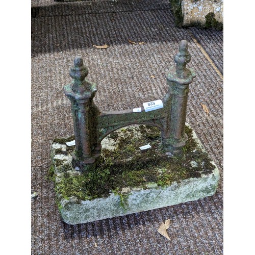 528 - An Antique cast iron painted Boot Scraper, with reconstituted stone base, W 33 cm x H 33 cm x D 20 c... 