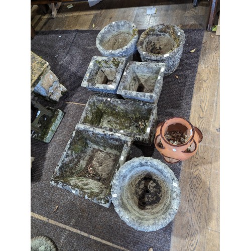 526 - A weathered reconstituted stone square Planter, W 47 cm x H 28 cm x D 47 cm, together with six other... 