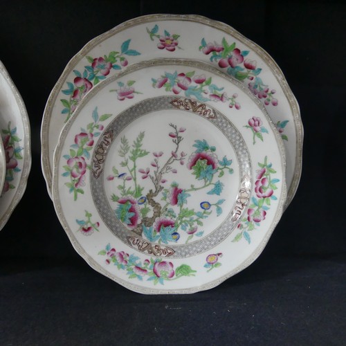 85 - An antique English porcelain 'Indian Tree' pattern Dinner Service, Dinner Plates, Breakfast Plates, ... 