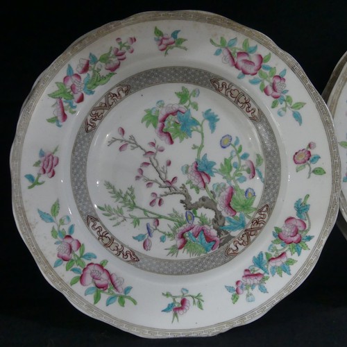 85 - An antique English porcelain 'Indian Tree' pattern Dinner Service, Dinner Plates, Breakfast Plates, ... 