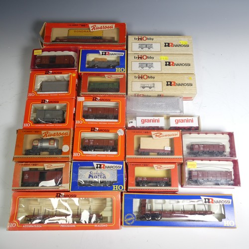 701 - Rivarossi ‘HO’ gauge, seventeen freight trucks, vans and wagons, various boxes including window boxe... 