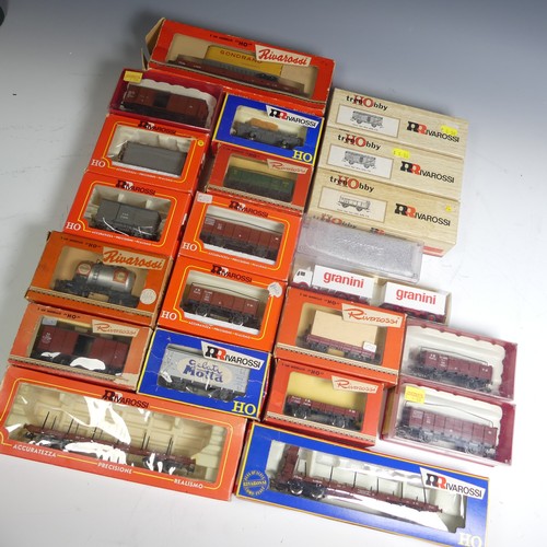 701 - Rivarossi ‘HO’ gauge, seventeen freight trucks, vans and wagons, various boxes including window boxe... 