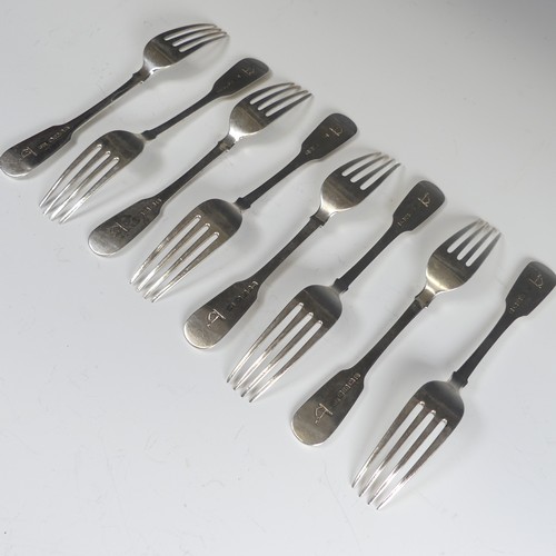 58 - A set of eight George IV silver Dessert Forks, by Owen Fielding, hallmarked Exeter, 1823/4, fiddle p... 