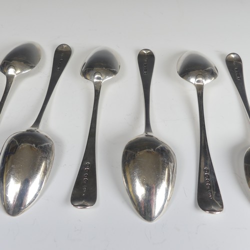 62 - A set of six George IV silver Dessert Spoons, makers mark WE, hallmarked London, 1822, Old English p... 