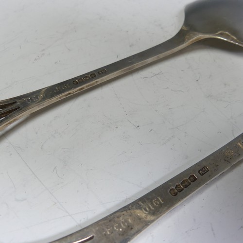 85 - A pair of George V silver Salad Servers, by Viner's Ltd., hallmarked Sheffield, 1935, the finials wi... 