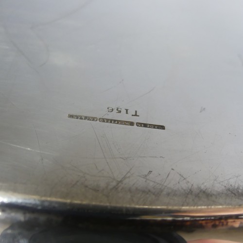 119 - A George VI oval two handled silver Tray, by E. Silver & Co., hallmarked Sheffield, 1947, the lo... 