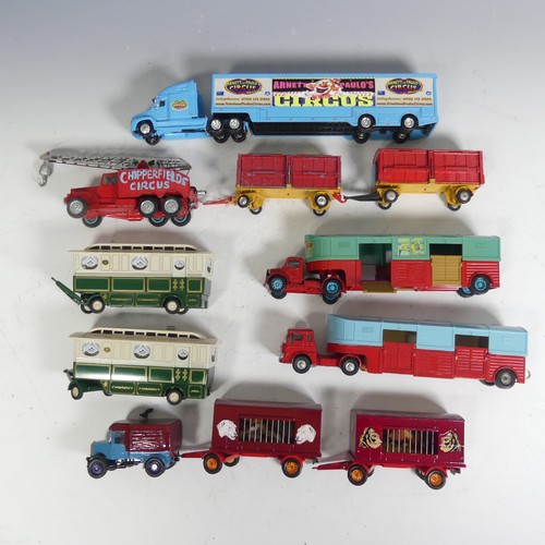 782 - Corgi, a quantity of unboxed models, including twelve buses and coaches, ten circus vehicles, some r... 