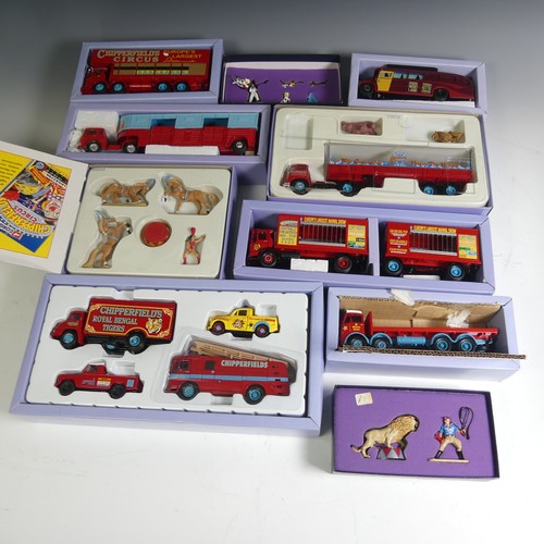 788 - Corgi Classics ‘Chipperfields Circus’, fourteen models, nos. 2 x 11201, 14201, 31703, 31901, 31902, ... 