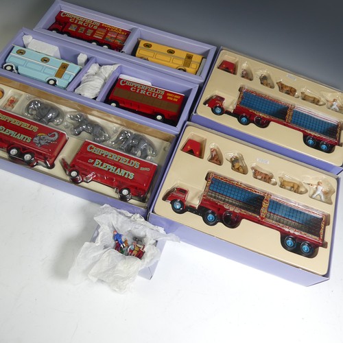 788 - Corgi Classics ‘Chipperfields Circus’, fourteen models, nos. 2 x 11201, 14201, 31703, 31901, 31902, ... 