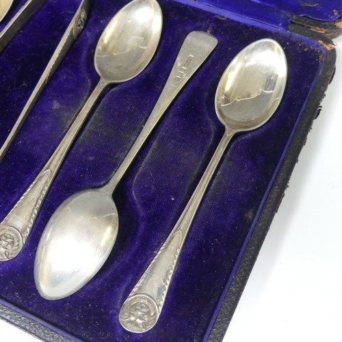 154 - A cased set of six George V silver Teaspoons with Sugar Nips, by James Dixon & Sons Ltd., hallma... 