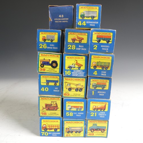 794 - Lesney Matchbox Series, seventeen boxed models: 1 Mercedes, 2 Trailer, 4 Sake, 16 Scammell, 16 Case,... 