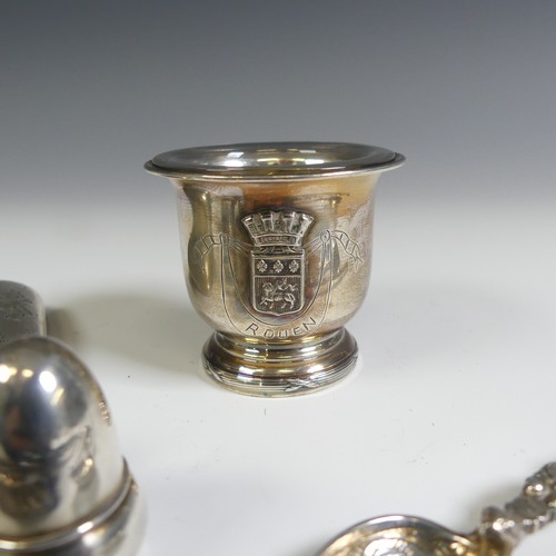 169 - A pair of late Victorian silver miniature Pepperettes, by Harry Emmanuel, hallmarked Birmingham 1900... 