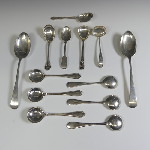 171 - A pair of George V silver Table Spoons, by John Round & Son Ltd., hallmarked Sheffield, 1911, Ol... 