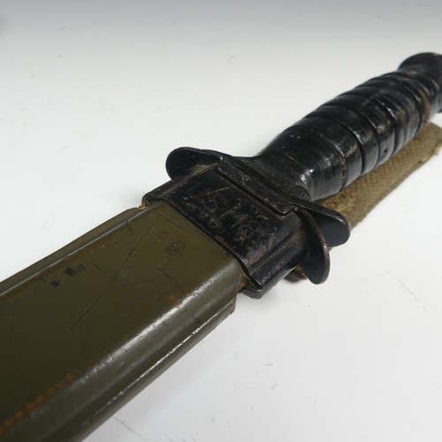 2 - An American USM8 BMCO bayonet Knife, with scabbard and material fittings, blade 17cm.Note: This prod... 