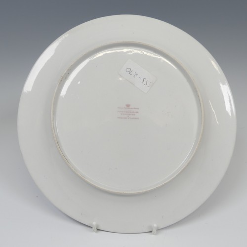 75 - A 19thC Flight Barr & Barr Plate, circa 1820, painted with the arms of the East India Company, w... 