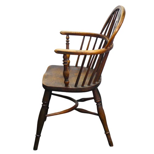 321 - A 19thC ash, elm and yew Windsor Armchair, stick back with shaped and pierced splat above moulded sa... 