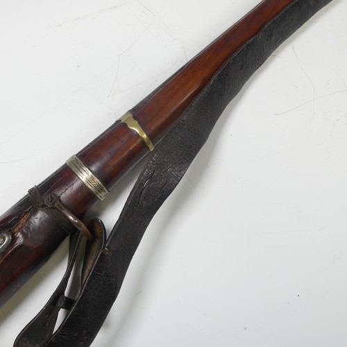 30 - An early 19th century percussion Jezail Musket, lock plate dated '1808' and stamped with East India ... 