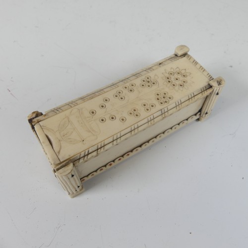68 - Early 19th century French Prisoner of War carved bone Dominoes box, of rectangular form with sliding... 